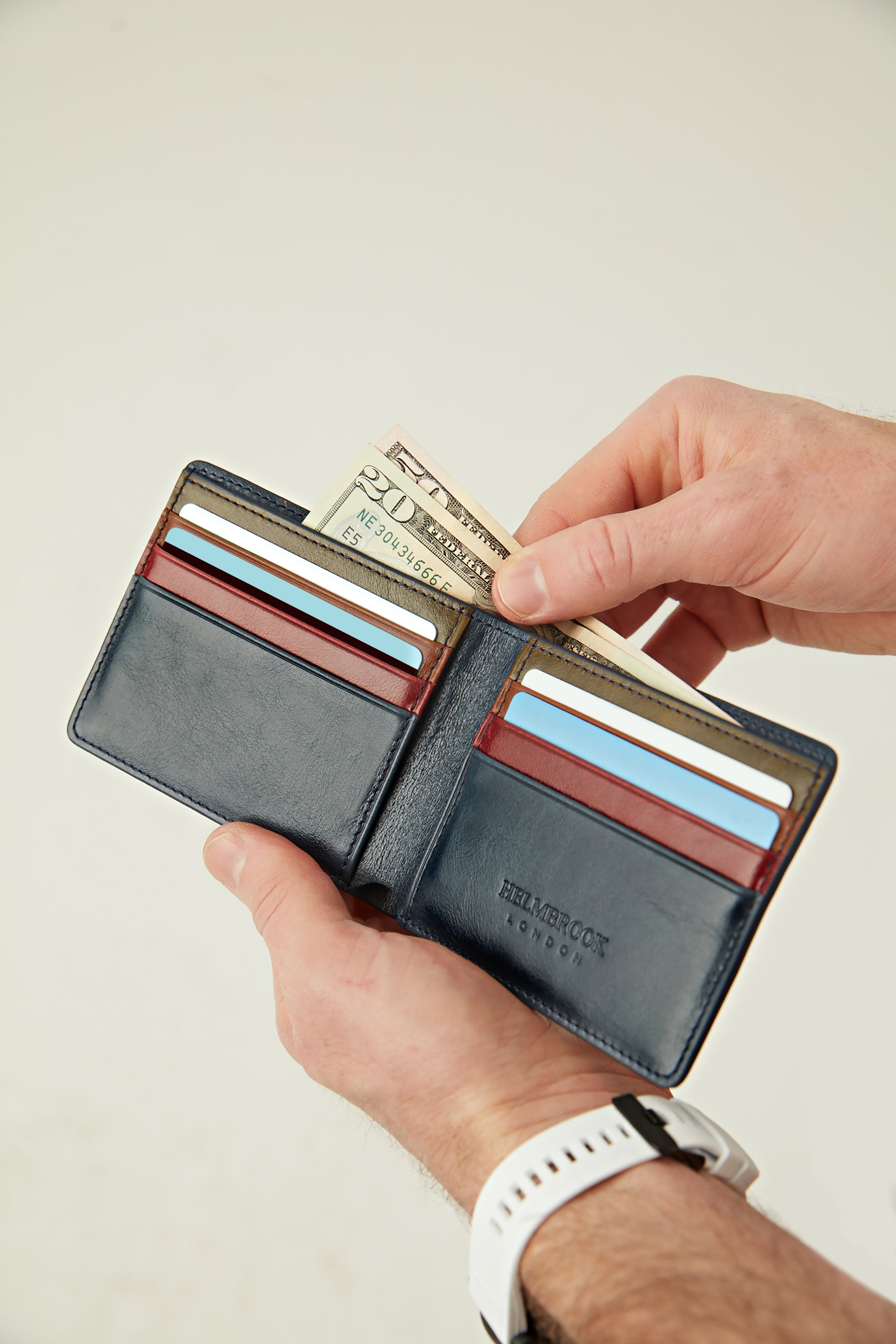 Eldridge El Yapımı Erkek Deri Cüzdan – RFID Korumalı, Çok Bölmeli