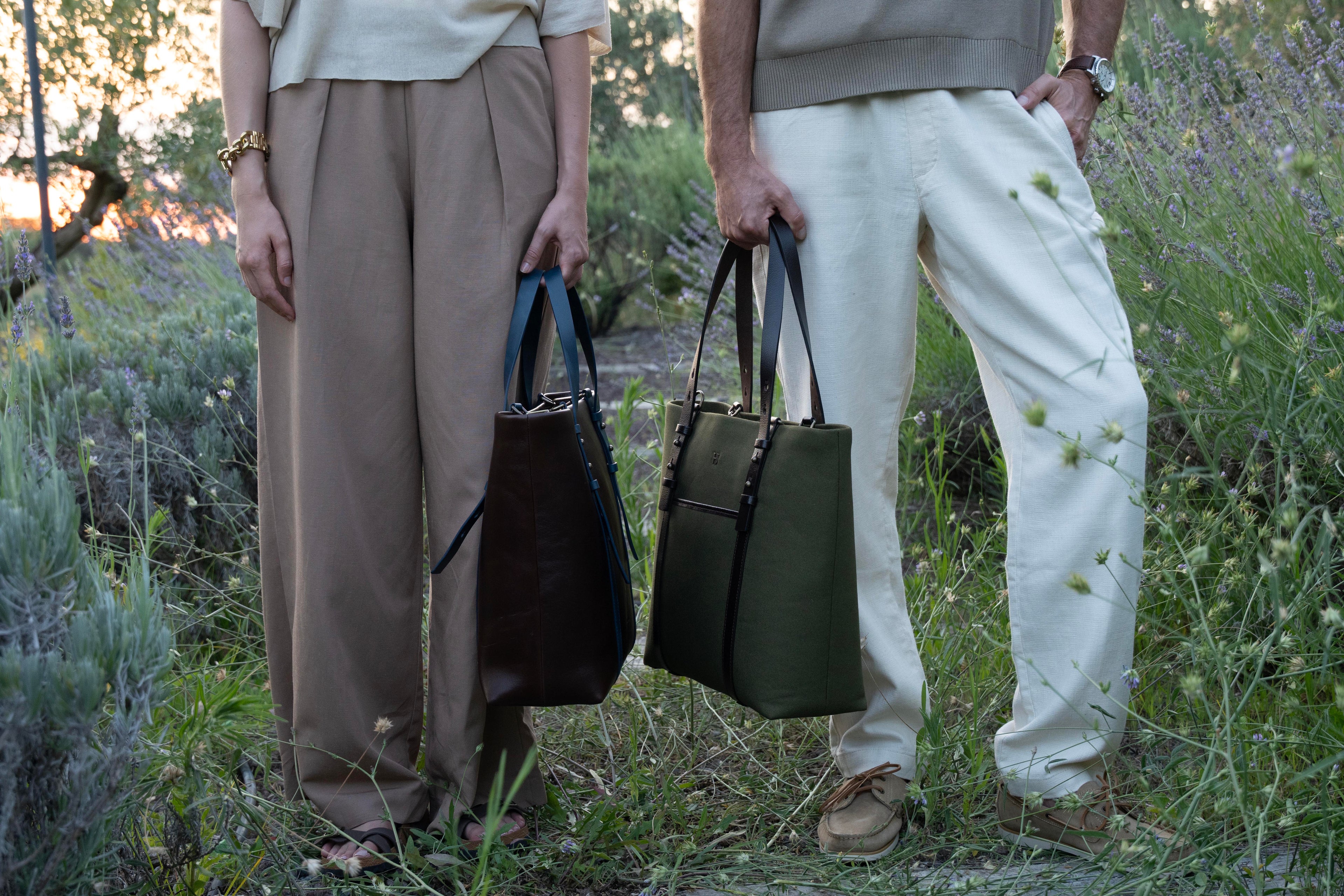 Louisa Lüks Unisex Tote Bag