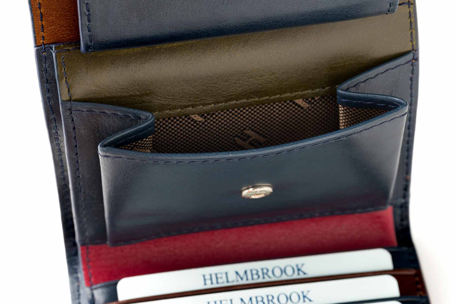 Dayanıklı ve lüks Eleanor RFID korumalı hakiki deri cüzdan, güvenli ve şık.