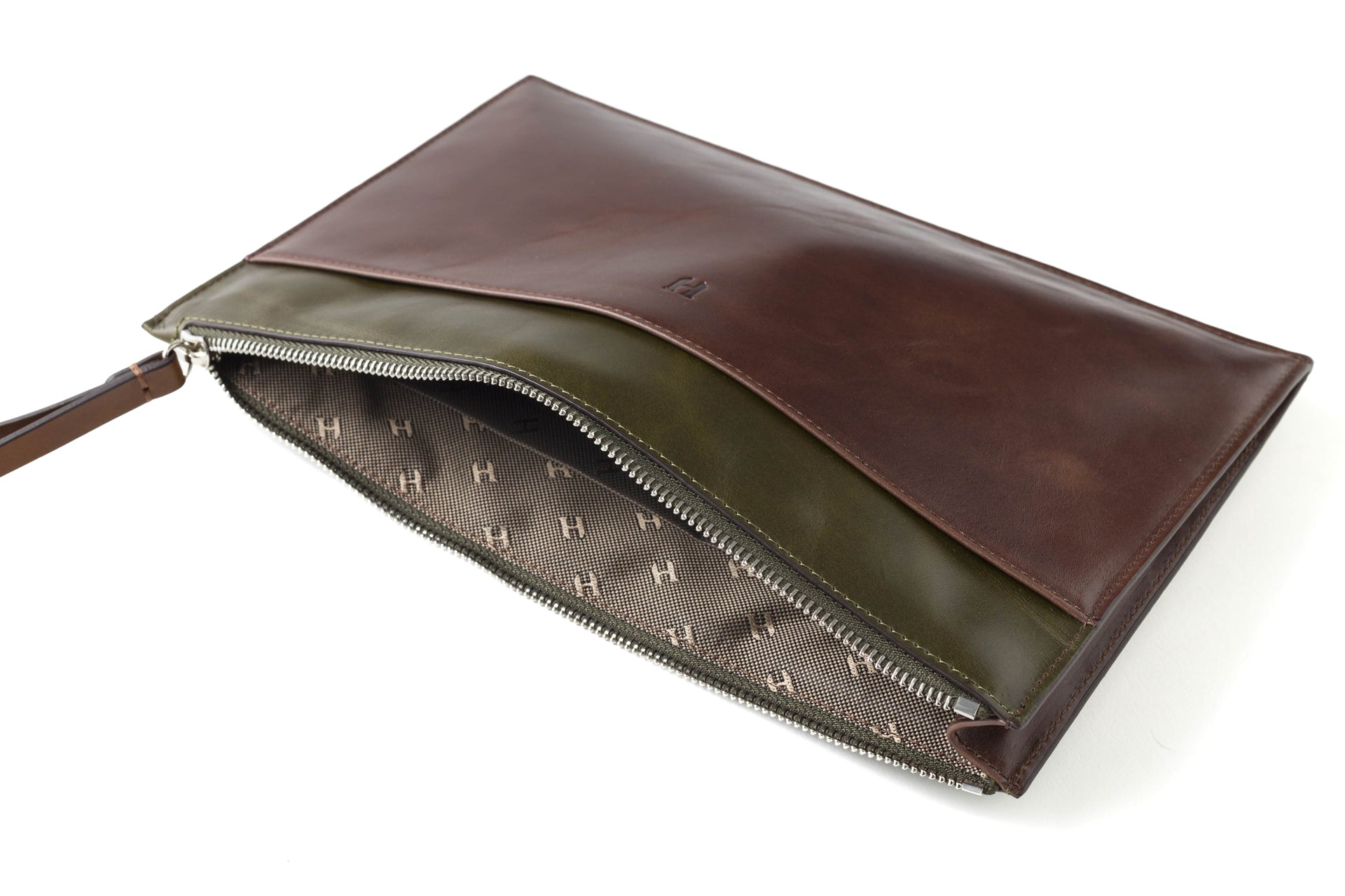 Gerçek deri kadın portföy çanta, RFID korumalı ve zarif bir tasarımdır.