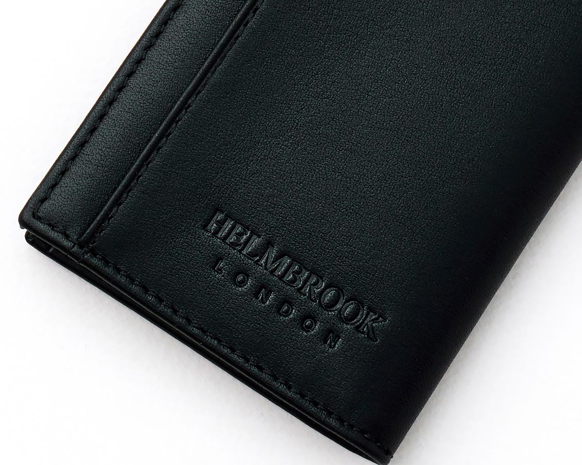 Townsend erkek RFID korumalı deri çok bölmeli kartlıklı cüzdan, şıklık ve güvenlik sunar.