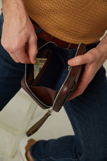 Carlyle Fermuarlı Deri Çanta – Ön Cepli, Bileklikli