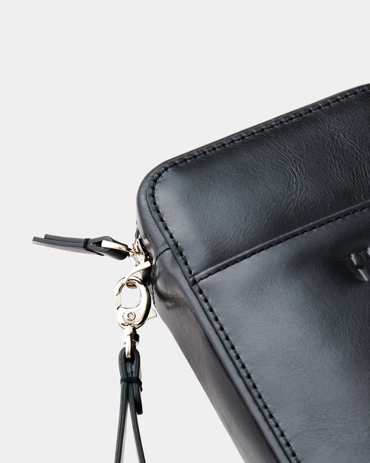 Carlyle Erkek Deri Bilek Askılı Clutch Çanta