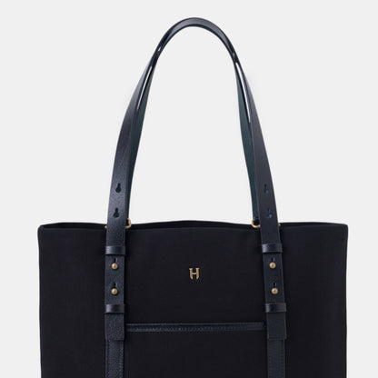 Louisa Lüks Unisex Tote Bag