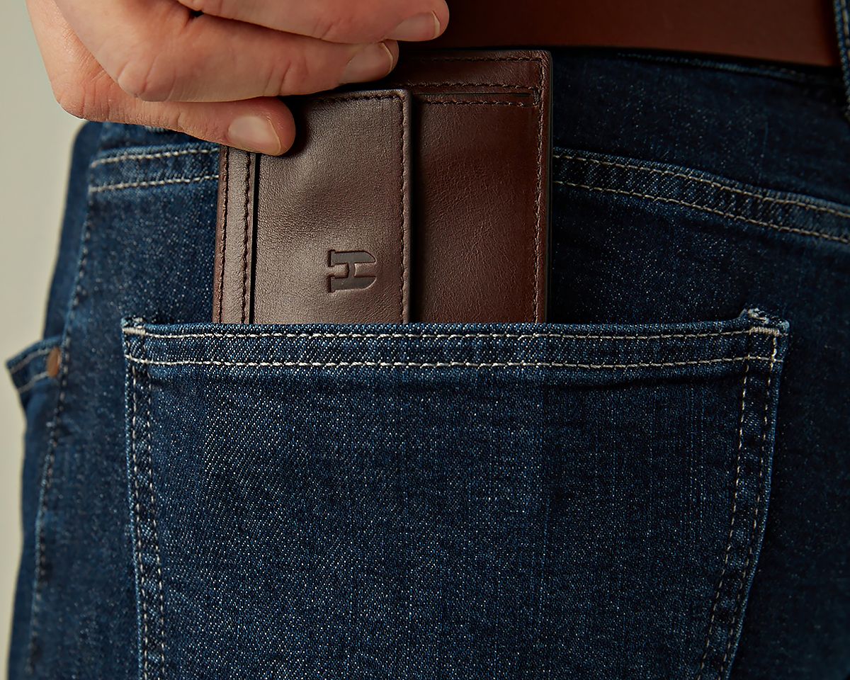 Rigby RFID korumalı cep tasarım erkek cüzdan, zarif ve güvenilir.